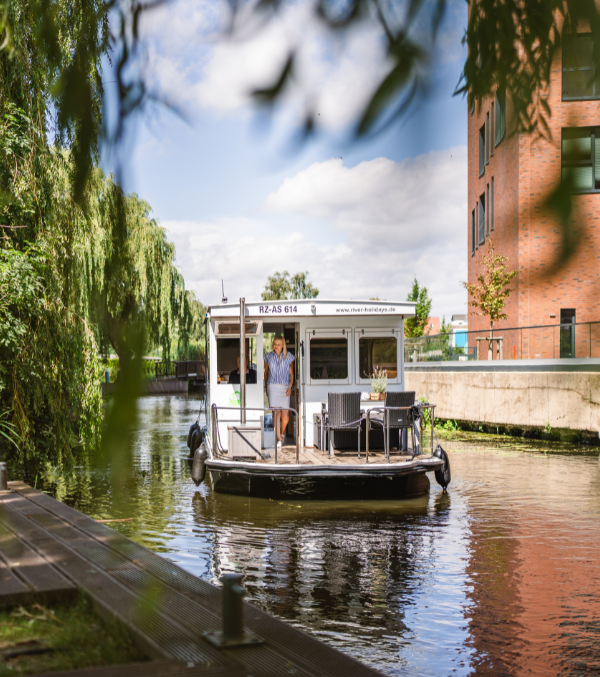 Hausboot an der Kulturühle Parchim © MV-T/ Gross Hausboot an der Kulturühle Parchim © MV-T/ Gross