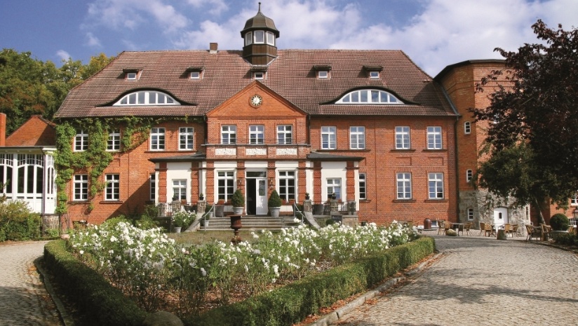 Das Hotel Schloss Basthorst - Außenansicht