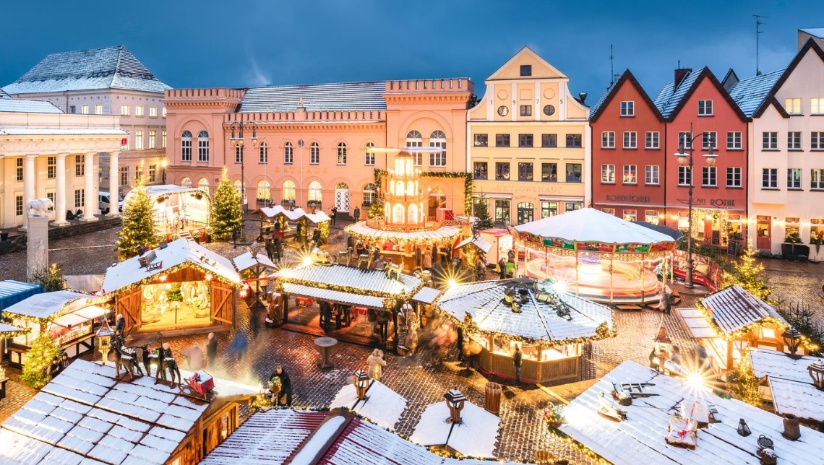 Schweriner Weihnachtsmarkt "Der Stern im Norden"